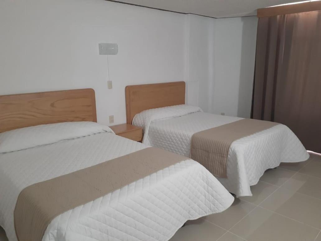 Leo Hotel Jerez de García Salinas エクステリア 写真