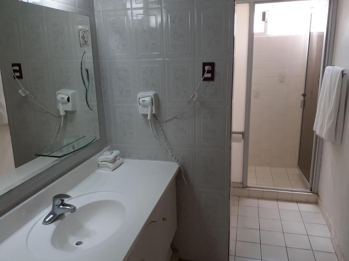 Leo Hotel Jerez de García Salinas エクステリア 写真